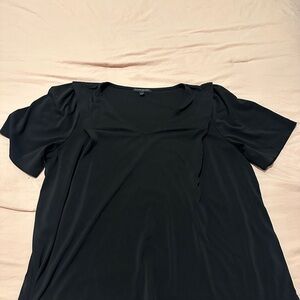 Banana Republic Crepe Top V Neck